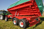 Abbildung 5 - Dreiachs-Dreiseitenkipper DDK 2400 von Farmtech