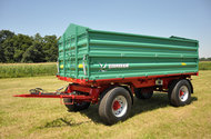 Abbildung 1 - Zweiachs-Dreiseitenkipper ZDK 1400 von Farmtech